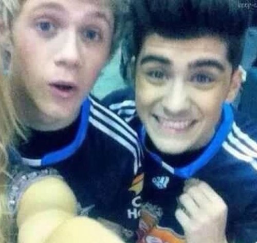 Hey directioners! This account is owned by Katelynn, & co-owned by Ashley, Chloe, Cami, Ricky, Kylee & Diana! We follow back. Want to co-own? DM! :)