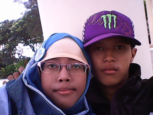 DitaRizkyA1's profile picture. If you make someone happy today, you also make him happy twenty years from now, when he remembered the incident.