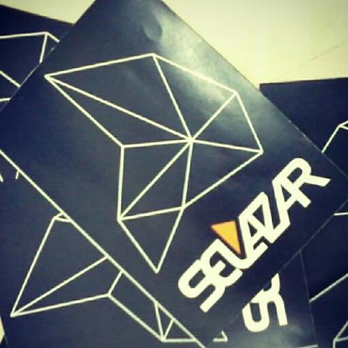 selazarDC's profile picture. @designITS dance community | contact and booking: Ghina +628971066788