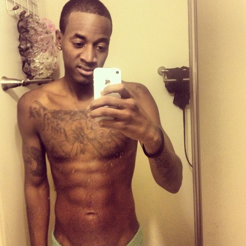 DoPeDiK_Wayn3's profile picture. I keep dem dirty niccas from round me I tell em 2 8ug off u might dirty my clothes if u ru8 off oovoo:slim-thu66a