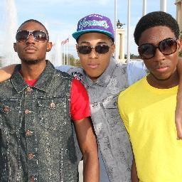 Born and raised in Columbus GA, The trio: Michael (Mike Love) Moffett, Tj (Pooh bear) Williams, and Kahari (Treyday) Williams are JEMINI LEGACY
#OpenYoEyes