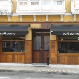 Cafetería, pizzeria, bocatería y coctelería