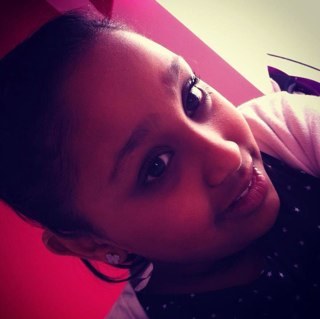 Hey my name is tahira best rapper Geko My best singer Tulisa I'll follow you + you follow me