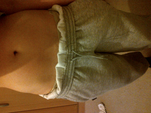 Working for a summer body, swag/thinspo. What's the point of being thin if you can't swag it the fuck out? 
 Height: 5'6.5//CW:139, GW1:130, UGW:120 ££££££