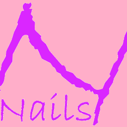 Mijn naam is Nancy, de eerste N in N Nails. Mijn specialisaties op het gebied van manicure zijn gelnagels, french manicure en nail-art.