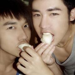 A Different gay themed story fanpage! Its more than just a love story!