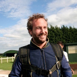 richardpeel2's profile picture. 