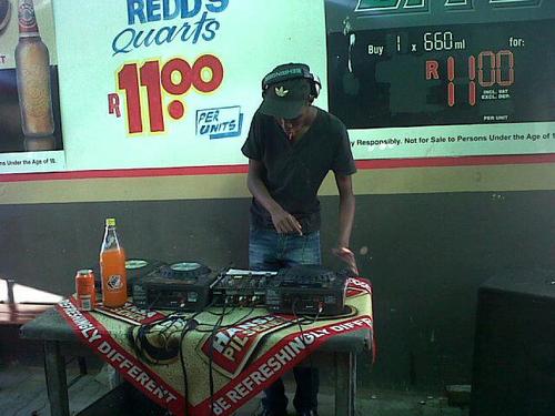 Dj_Midrange's profile picture. Deep House DJ