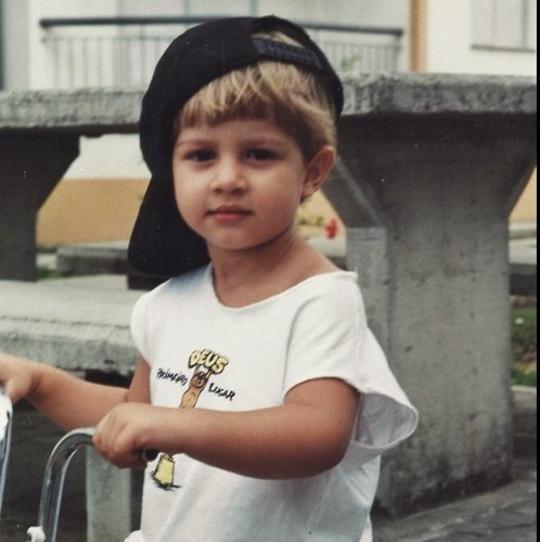 ChayNunesTVOS's profile picture. 