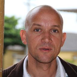 Policial Militar, muito bem casado, pai orgulhoso e servo do Senhor Jesus Cristo.