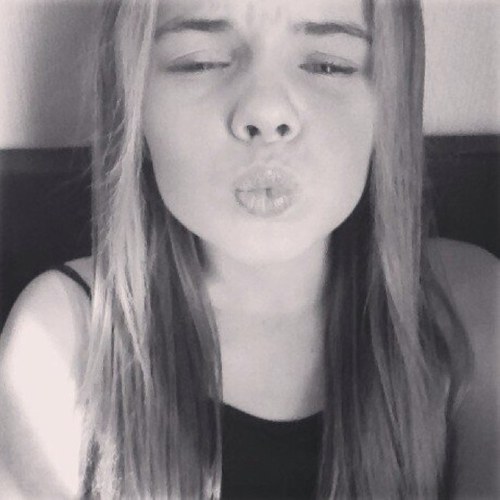 Follow ma new twitt @xMelissakusjex