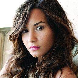 Simplesmente TE AMO! 
criado em 23/06/12
