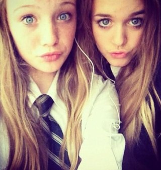 Wuzzup!! My best frieds are Fizzt and Lottie My favorite day of the week is friday...... 13 AND SINGLE!!!!!!