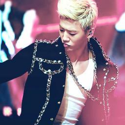 ☺ อันยองคับ : ผมยงกุก จาก !!B.A.P!! กระต่ายเถื่อนสีแดงที่ถึงจะร้อนแรงแต่ผมก็เป็นแค่ผู้ชายอบอุ่นคนนึง อยากรู้จักฟอลนะคับ แล้วผมจะดูแลคุณ ♥ :)