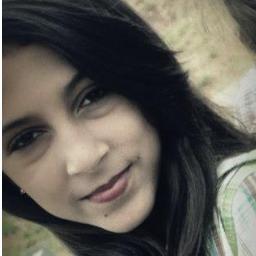 CaroolSalles's profile picture. 