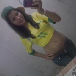 KennyHoz's profile picture. me gusta leer,bi bn en la escuela,soy una buena chica, &' amo las gorras planas! que mas quieren?