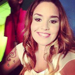 Fã Clube Dedicado a Cantora Gospel Perlla Castilhol feito com muito amor e carinho! Seguido por @Perlla_Oficial dia 10/02/13
Fc Masculino  http://t.co/Cie32zHf