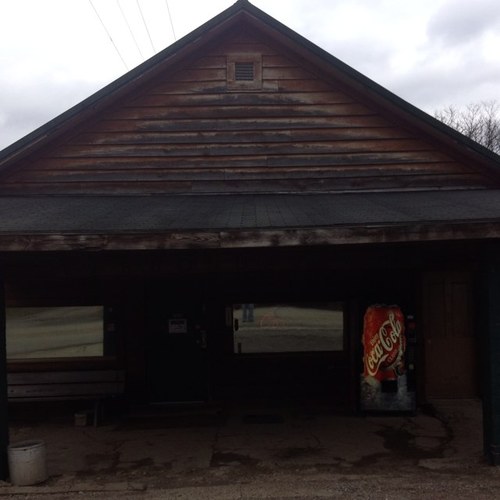 CarbondaleBar's profile picture. 