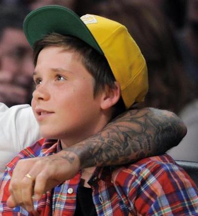 Official fanpage for @brookbecks from paris , Brooklyn Beckham ♥ i love u soo much please follow me :*
