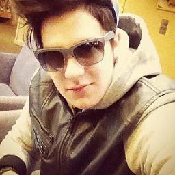 Alagoana,luanete,apaixonada pelo melhor idolo do mundo @luansantana since: 11/02/2013...♥ Madrinha: @jordanaluanete ...♥Luan segiu:__/__/__...♥