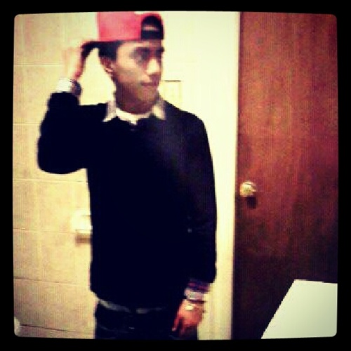 17| | single |knicks nation| cokeboy|my bestfriend @julissa__xoo♥