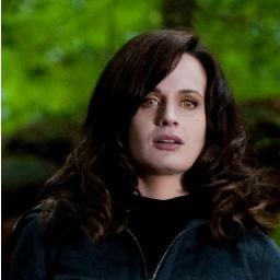 Adoring wife of #Carlisle and matriarch of the Cullen family. Always the Aphrodite to his Adonis. {#WD/MC/Jailed for @HisBeautyEsmeC}