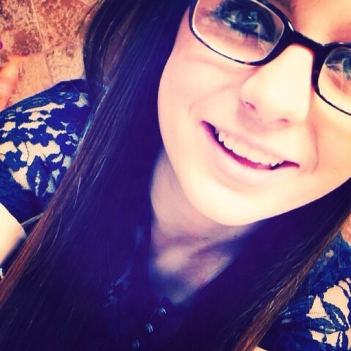 Lili13xoxo's profile picture. 