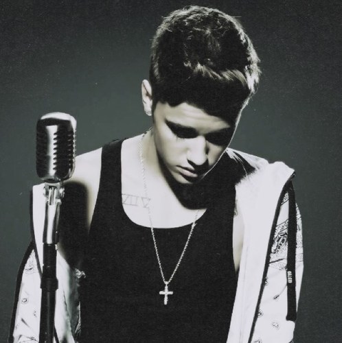 Belieber♥Followed by Greyson,Fugative,Pleasure Ellis,MichaelMcintyre,AustinKeller and 3 other verified accounts :)!!
