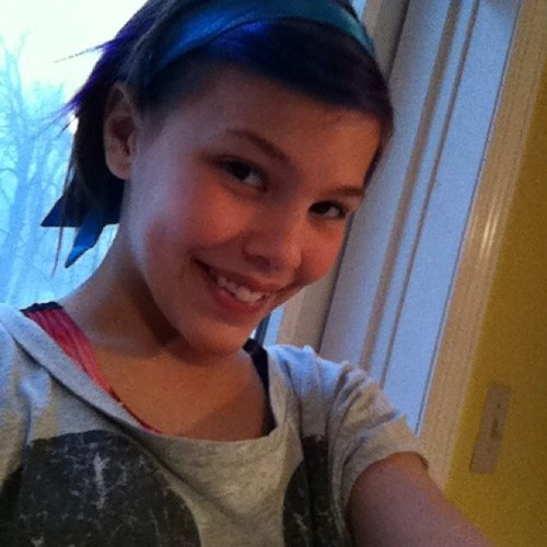 FunkyGirlStyle1's profile picture. I LOVE SHOES read my blog http://t.co/V3PaPvdH