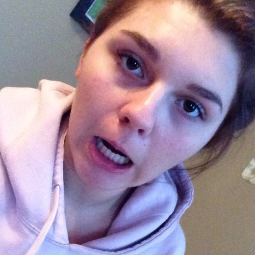 this is NOT beccas personal twitter if you want to follow becca follow @beczminogue made by @eleniplagianos