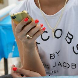 lillianmak's profile picture. 