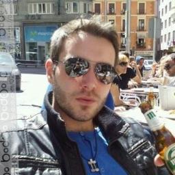 Amante de la música , Vagabundo , viajero , chileno como los porotos .