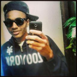 i love green i smoke green i spend green i stack green i eat greenz n ya gurl coochi lipz green yu sick mudafucka. #So1oSquad #SteeleBoi Ent. #S.B.E #So Be Eazy