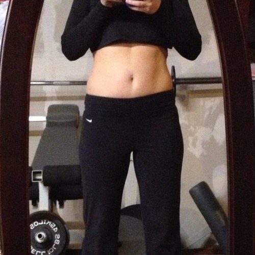 Fit2bHappy's profile picture. New to weight lifting and clean eating. I don't have a goal weight, just a goal: to be fit. Currently on Phase 2 of LiveFit. avi is me after 30 days in.