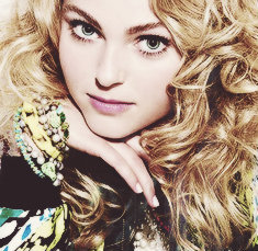 The Carrie Diaries L.A te mantiene informado sobre las noticias mas destacadas de la serie
