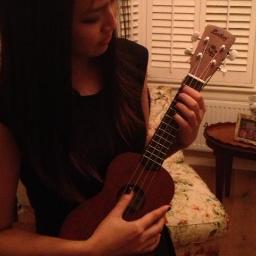 peps_q's profile picture. Loving all things in beauty, fitness and foodie