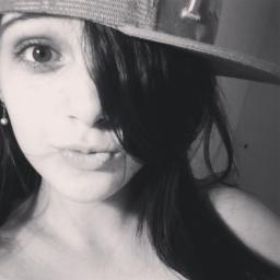 Brasileira. Pollover. Estudante. Welter.