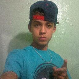 heeeeey seu idiota , voce viaja as vezes sabe mais mesmo assim eu te amo e nunca vou te esqueçer  ;$ 
 Gab almeida aqui ;3