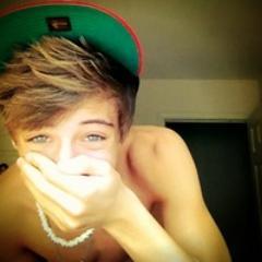 RH_AustinGray's profile picture. Single bitches!!!