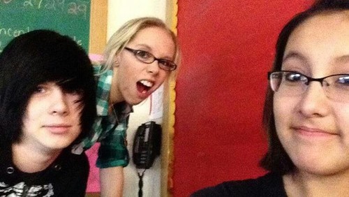 lynn_mikaelaj's profile picture. hi. follow me and I'll follow back(: and I adore my idols, One direction, Carly rose sonenclar, Cher Lloyd, and Little mix