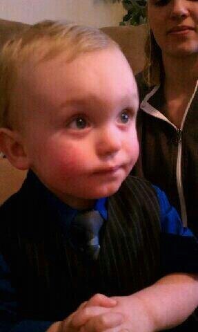 RiddleCountry's profile picture. 