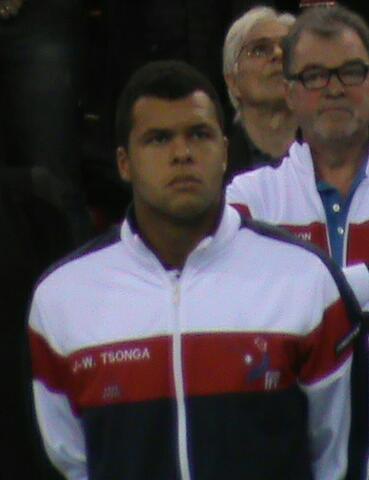Jo-Wilfried Tsonga, né le 17 avril 1985 au Mans, en France est un joueur de tennis français.
Compte pour les fans de Jo-Wilfried Tsonga
