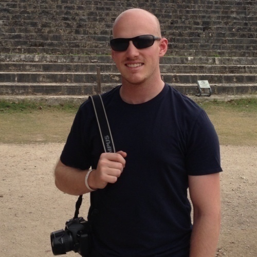 I'm a Mobile Developer, a freelance web developer, a rock climber, and a tabletop and video gamer.
