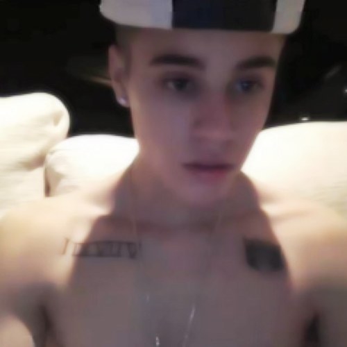 iBelieberYo's profile picture. 