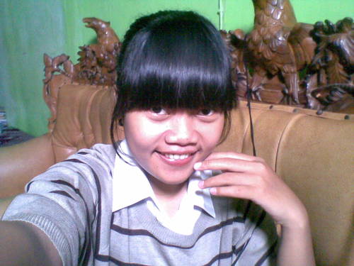 I Love my God,Al-quraan is the guidance of my life, I like anima,manga,music,and swimming..:)