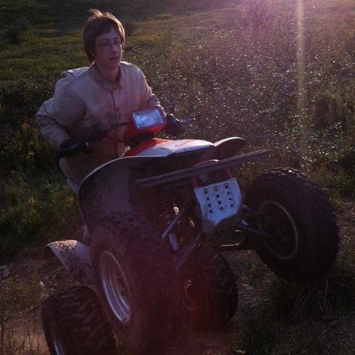 JoshPopa's profile picture. 