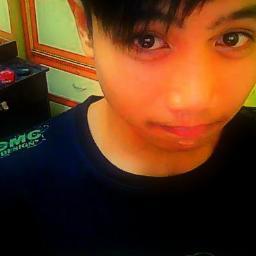 assalamualaikum,,,i'm firdauz , , 17 years old , , stay batu pahat , , thnks follow, ,