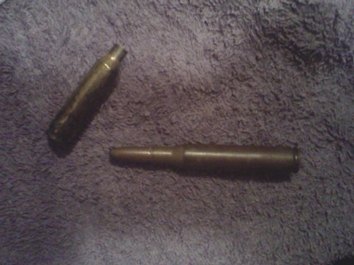 LionelJr92's profile picture. THE STORY OF A CHAMP!!! If life's a gamble well fuck it I got bank. Keep it 1000 even in da dark i shine