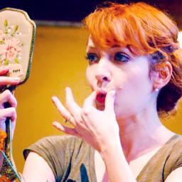 THIS IS NOT KATHERINE PARKINSON, this is an unofficial fan twitter run by and for Katherine Parkinson fans. Will post as new Katherine Parkinson updates arise.