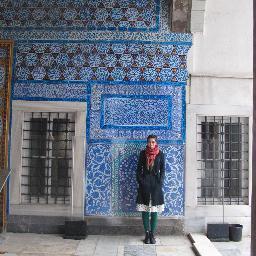 theolieade's profile picture. 